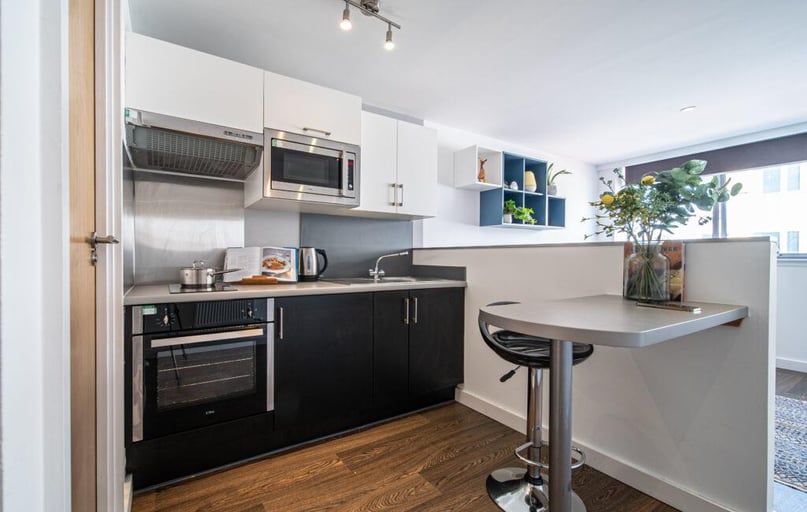 170 Armada Way, City Centre, Plymouth - Image 1